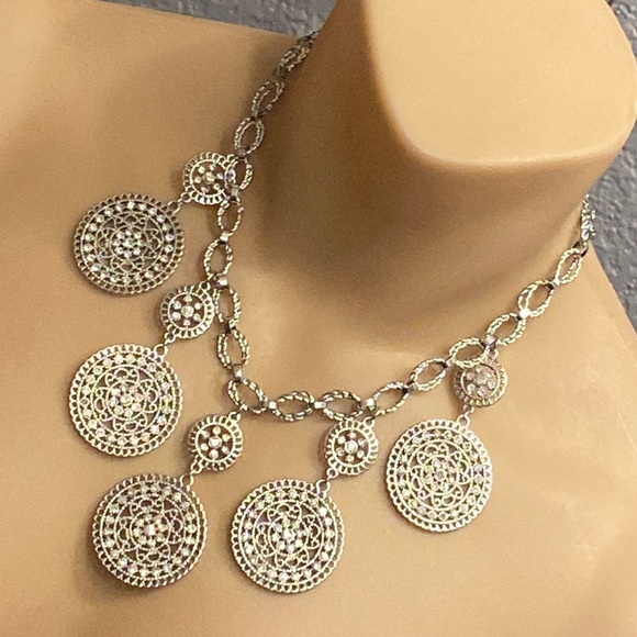 WHBM - silver tone bib necklace w 5 large & small rhinestone discs, multi chains - Picture 16 of 16